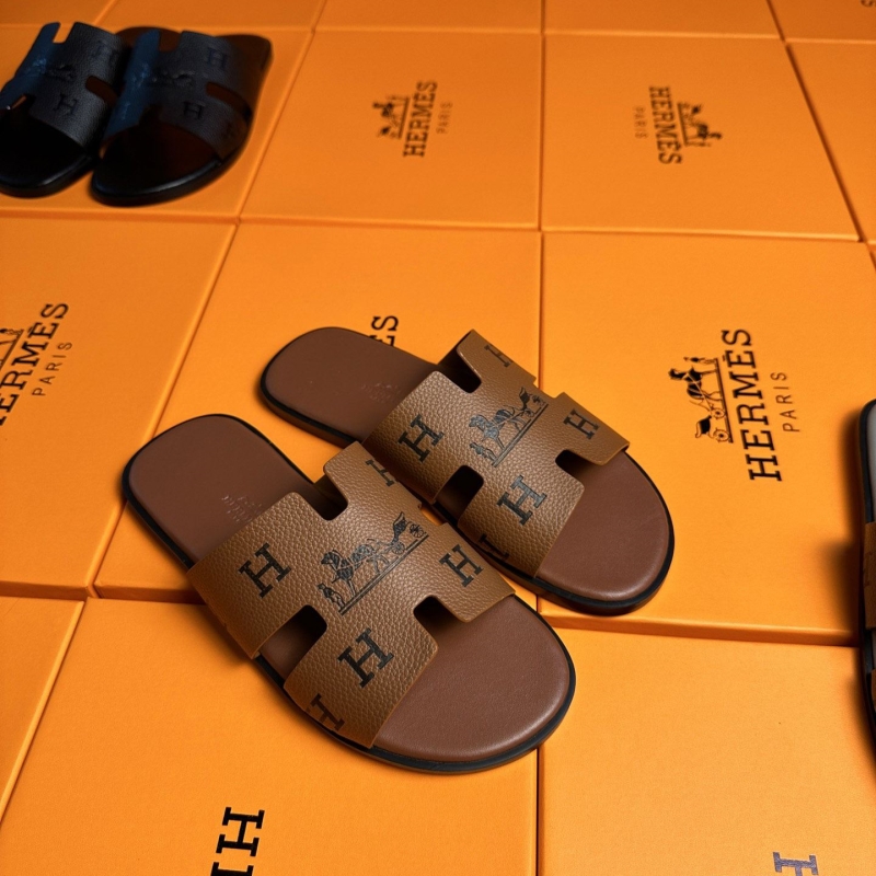 H**mes slippers